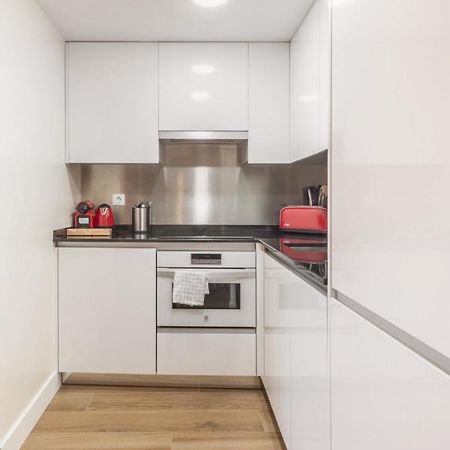 Bright Duplex- 1Bd 1,5 Bth - Sol Apartment มาดริด ภายนอก รูปภาพ