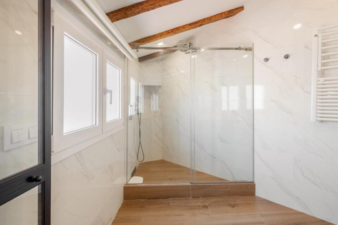 Bright Duplex- 1Bd 1,5 Bth - Sol Apartment มาดริด ภายนอก รูปภาพ